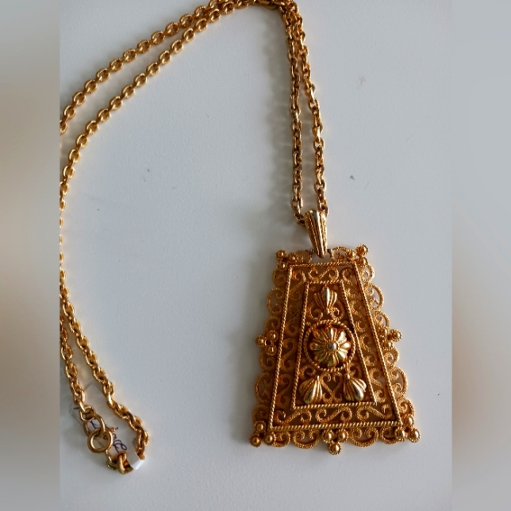 Crown Trifari Necklace